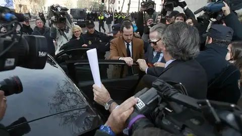 Blesa, a su salida del juzgado Blesa, a su salida del juzgado