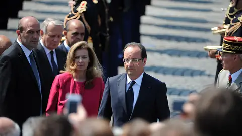 Valérie Trierweiler junto a François Hollande Valérie Trierweiler junto a François Hollande