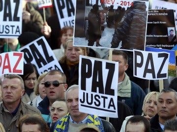 Las protestas se extienden de Kiev a todo el país