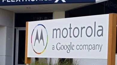Google vende Morotola Mobility a Lenovo por 2.910 millones de dólares