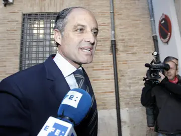 Francisco Camps tras su declaración Francisco Camps tras su declaración