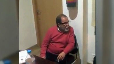 La Junta sancionará a un alcalde malagueño por fumar en el Ayuntamiento