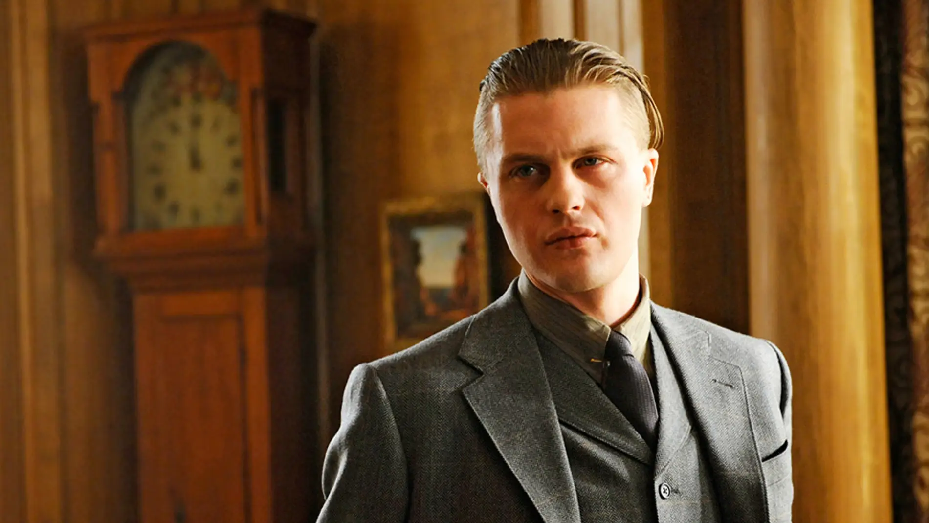 Michael Pitt