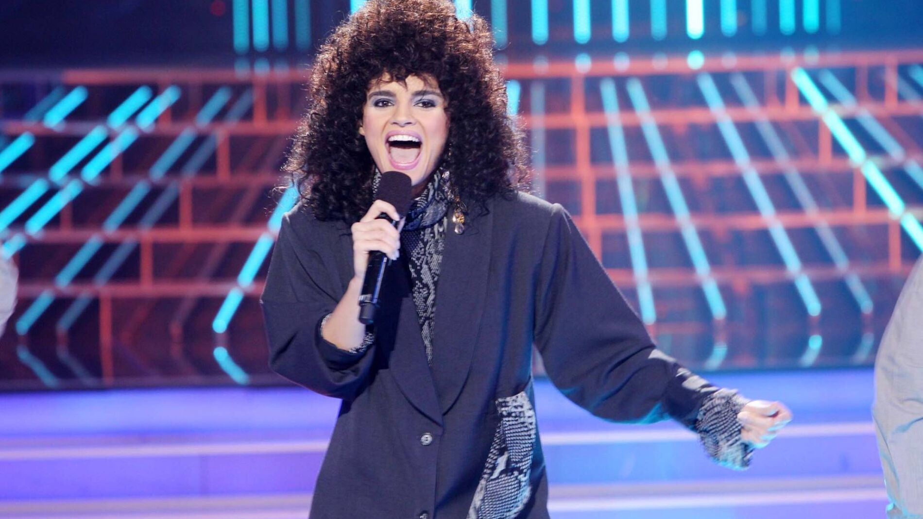 Melody imita a Fiordaliso en Tu cara me suena