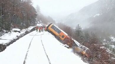 Dos muertos en el descarrilamiento de un tren en los Alpes franceses