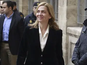 La infanta Cristina llega al juzgado de Palma tras ser imputada La infanta Cristina llega al juzgado de Palma tras ser imputada