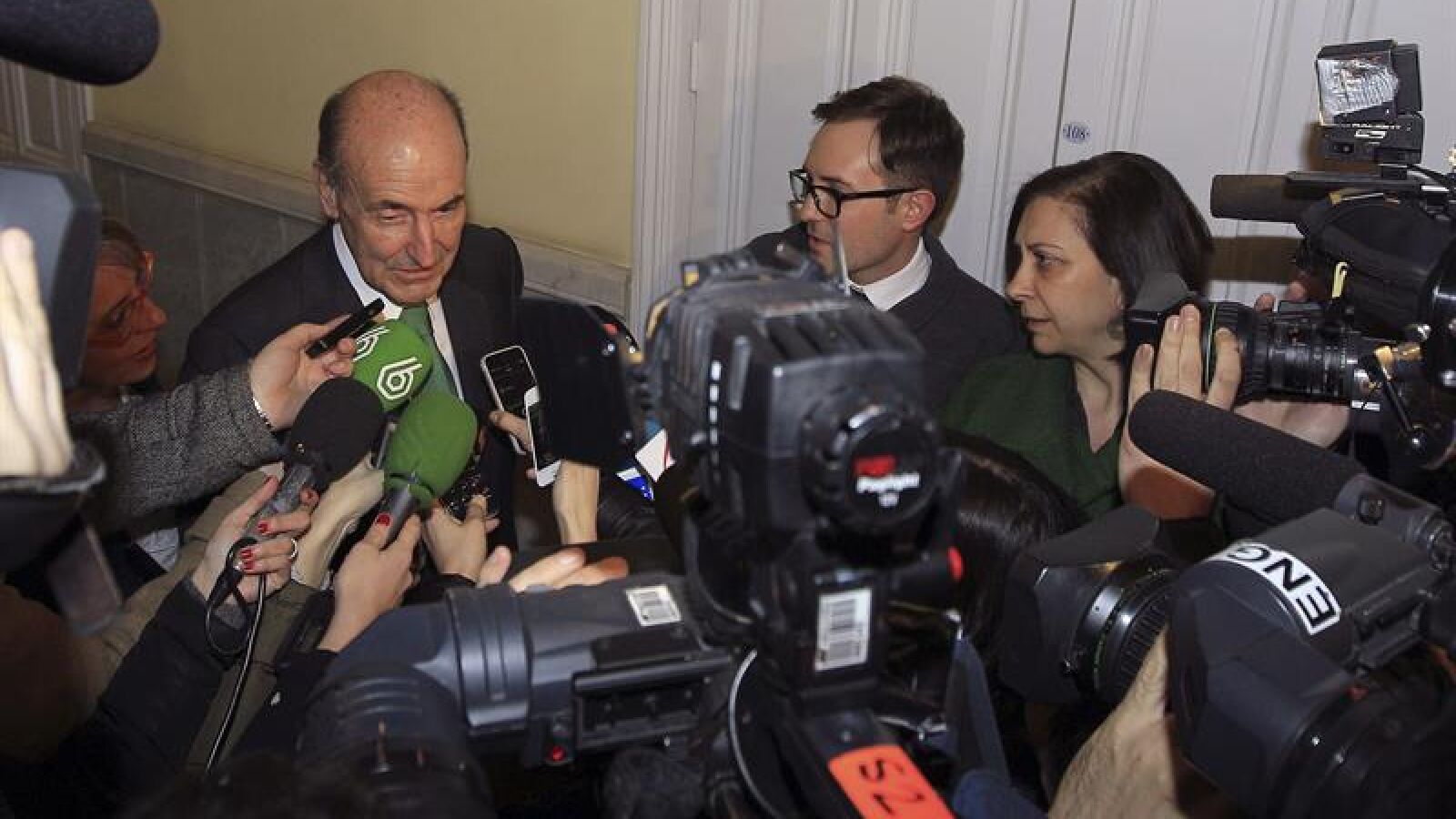 El abogado de doña Cristina confía en que la Justicia actúe 