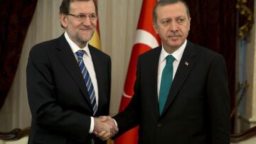 Mariano Rajoy junto a Recep Tayyip Erdogan