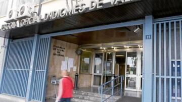 Escuela Oficial de Idiomas de Valencia.