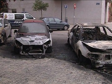 Estado de los coches calcinados. Estado de los coches calcinados.