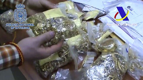 Oro y plata incautados por la Polic&iacute;a Nacional