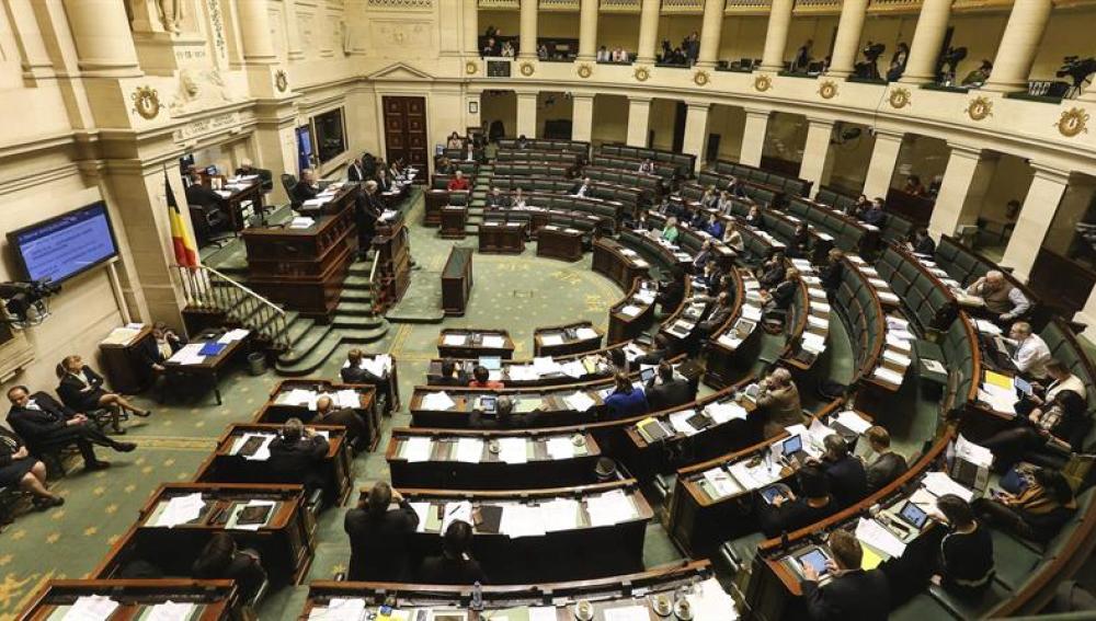 Parlamento de Bélgica durante el debate sobre la extensión de la ley sobre la eutanasia