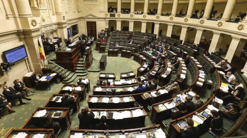 Parlamento de B&eacute;lgica durante el debate sobre la extensi&oacute;n de la ley sobre la eutanasia