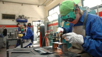 El paro puebla las aulas de FP con alumnos mayores de 20 años