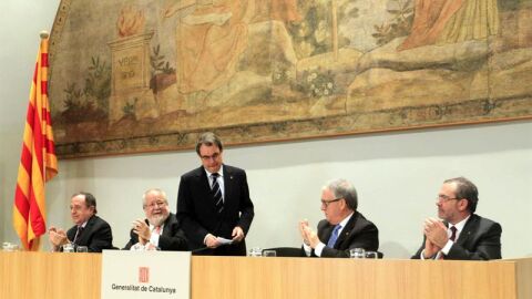 Artur Mas, tras finalizar su intervenci&oacute;n en el acto de presentaci&oacute;n de la Hacienda catalana