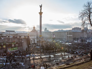 Amanece en la Plaza de la Independencia de Kiev