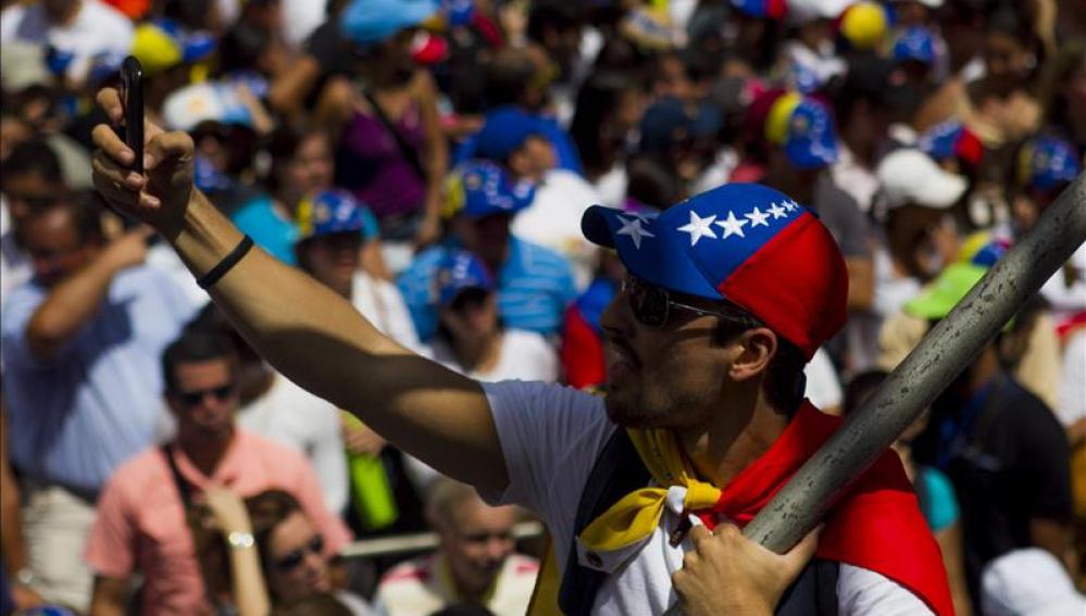 Henrique Capriles encabeza las manifestaciones