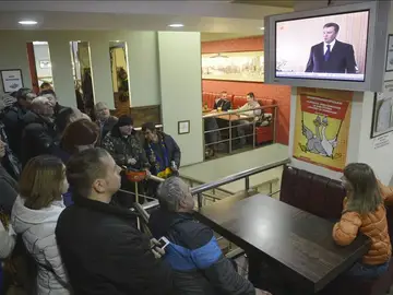 Víktor Yanukóvich en declaraciones para la televisión Víktor Yanukóvich en declaraciones para la televisión