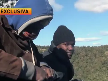 Inmigrantes en un campamento en Marruecos Inmigrantes en un campamento en Marruecos