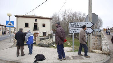 Una lámpara, posible causa del incendio en la casa rural en Tordómar