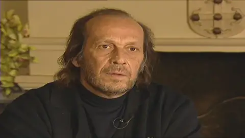 Entrevista a Paco de Lucía en Antena 3 en 2004 Entrevista a Paco de Lucía en Antena 3 en 2004