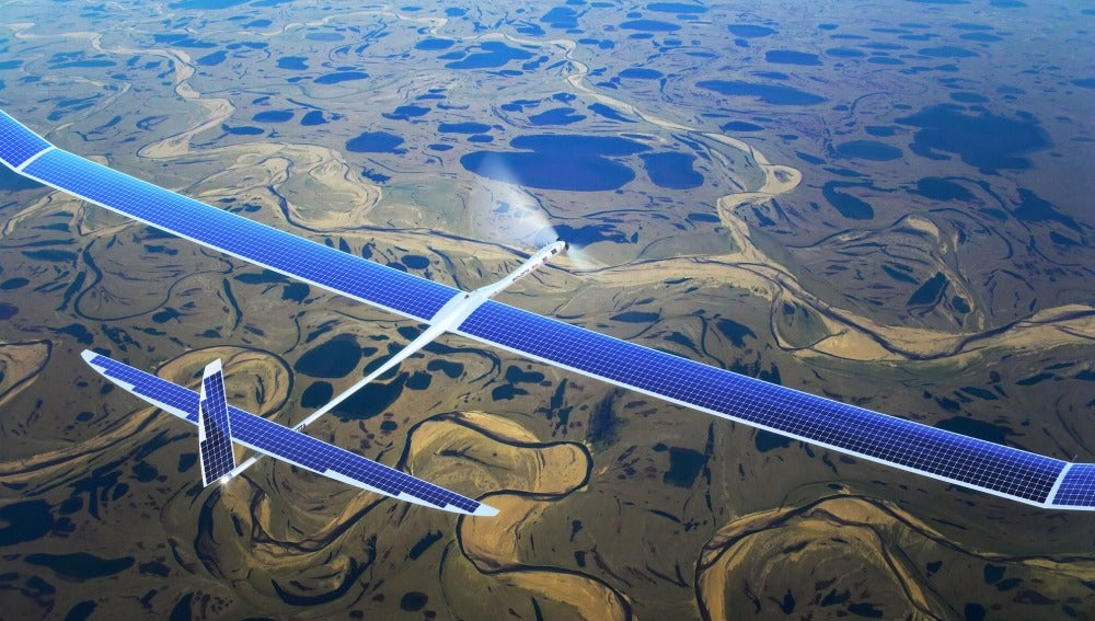Prototipo de los drones voladores de la firma Titan Aerospace "Solara 60"