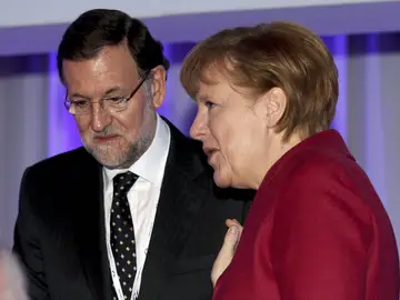 Mariano Rajoy y Ángela Merkel, en Dublín Mariano Rajoy y Ángela Merkel, en Dublín