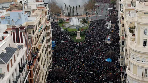 Valencia disfruta una mascletá Valencia disfruta una mascletá