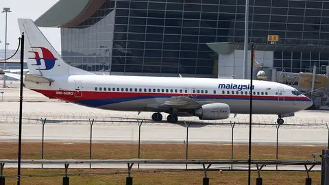 El avión de Malaysia Airlines en el aeropuerto de Kuala Lumpur antes de su desaparición El avión de Malaysia Airlines en el aeropuerto de Kuala Lumpur antes de su desaparición
