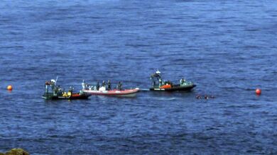 Rescatado el cadáver de uno de los tripulantes indonesios del barco hundido frente a Asturias