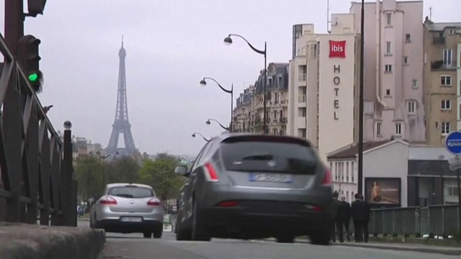 París levanta las restricciones a la circulación de vehículos por contaminación