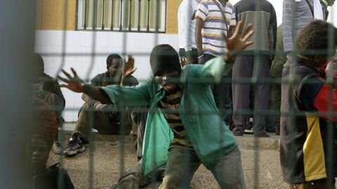 Inmigrantes en el CETI de Melilla