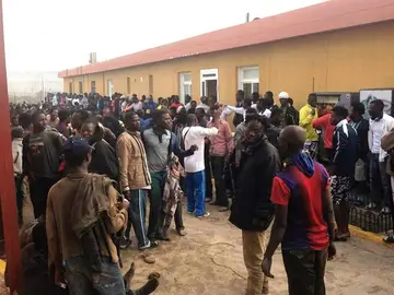En menos de tres meses han conseguido entrar a Melilla más de 1.600 inmigrantes En menos de tres meses han conseguido entrar a Melilla más de 1.600 inmigrantes