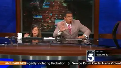 El terremoto sorprendió a los presentadores de'Morning News' en directo El terremoto sorprendió a los presentadores de'Morning News' en directo