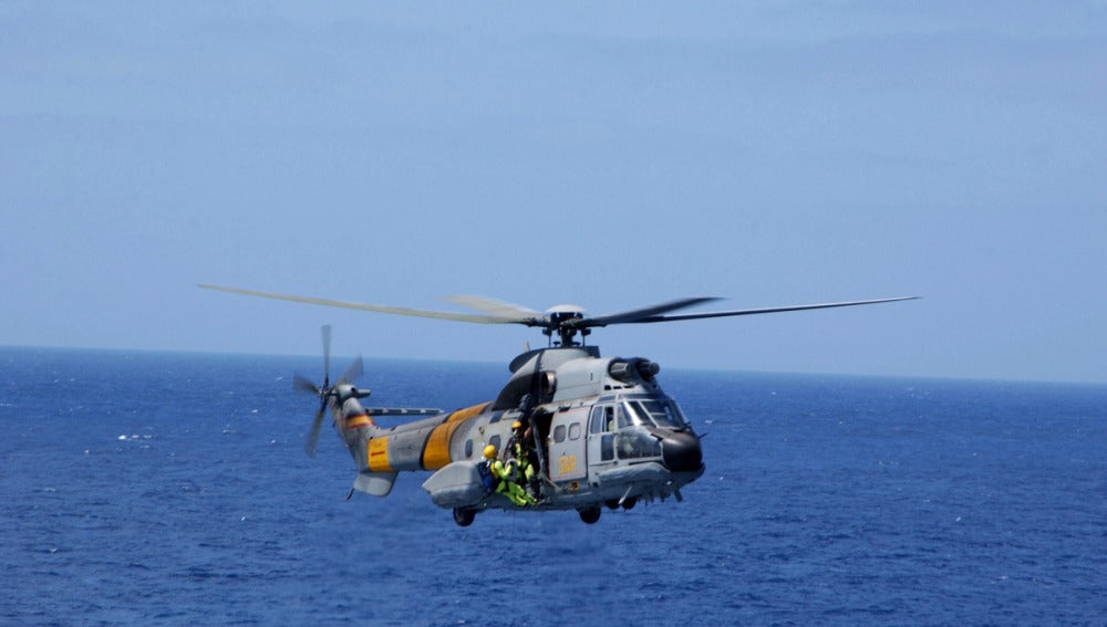 Helicóptero Super-Puma del Servicio Aéreo de Rescate