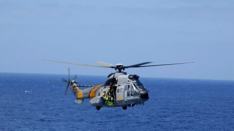 Helic&oacute;ptero Super-Puma del Servicio A&eacute;reo de Rescate