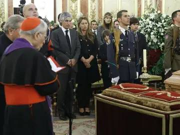 Rouco Varela oficia un responso Rouco Varela oficia un responso