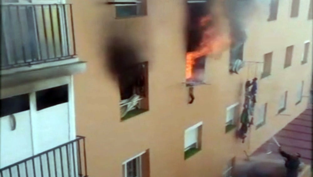 Incendio en un piso en Puerto del Real
