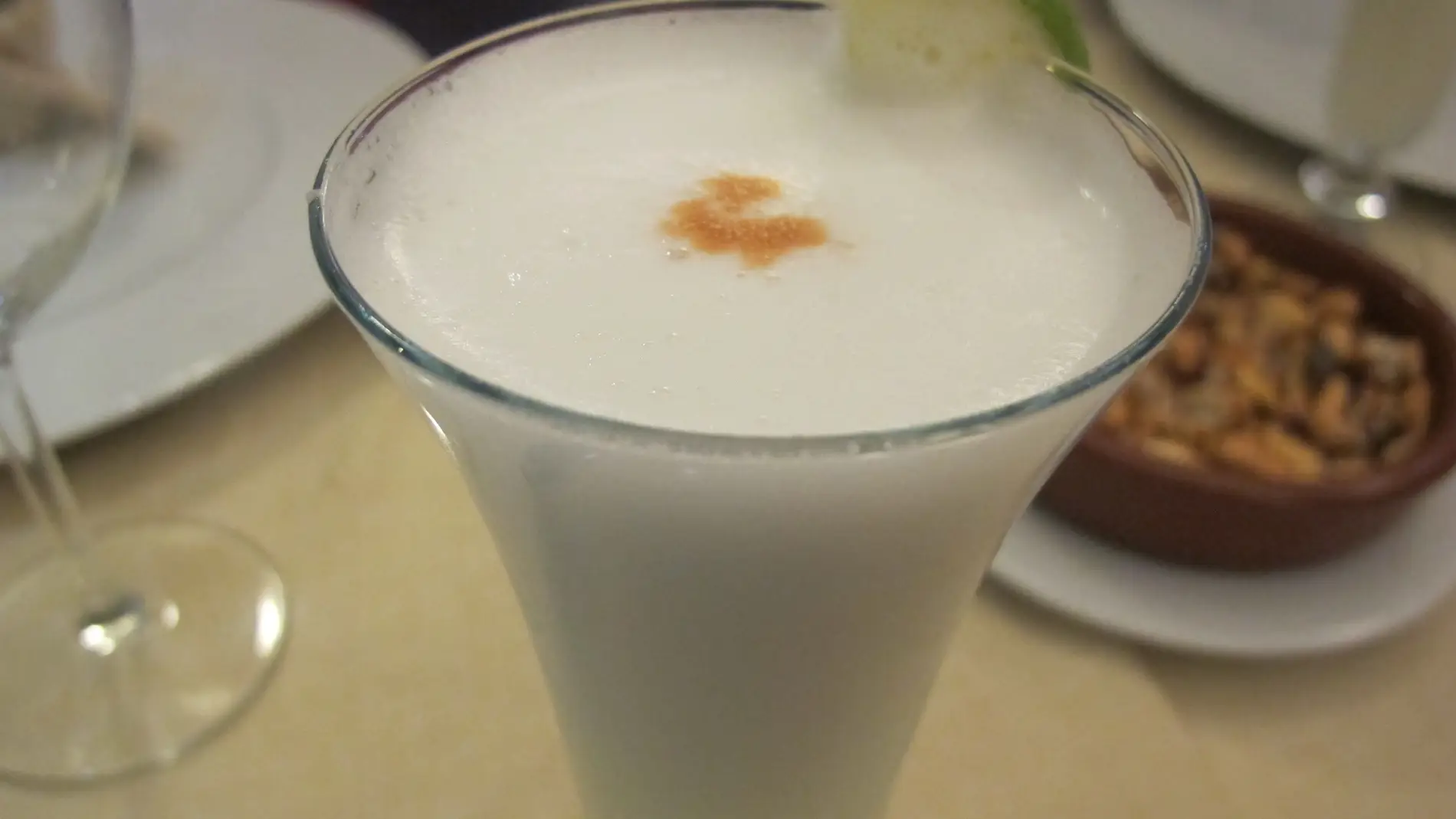 El pisco sour, el cótel peruano por excelencia, en la versión de Chincha. 