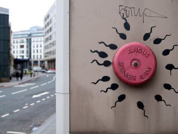 "Alarma esperma" de Banksy