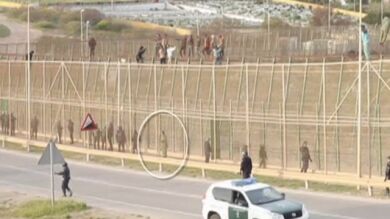 Una ONG divulga un vídeo que denuncia la devolución ilegal de inmigrantes en Melilla
