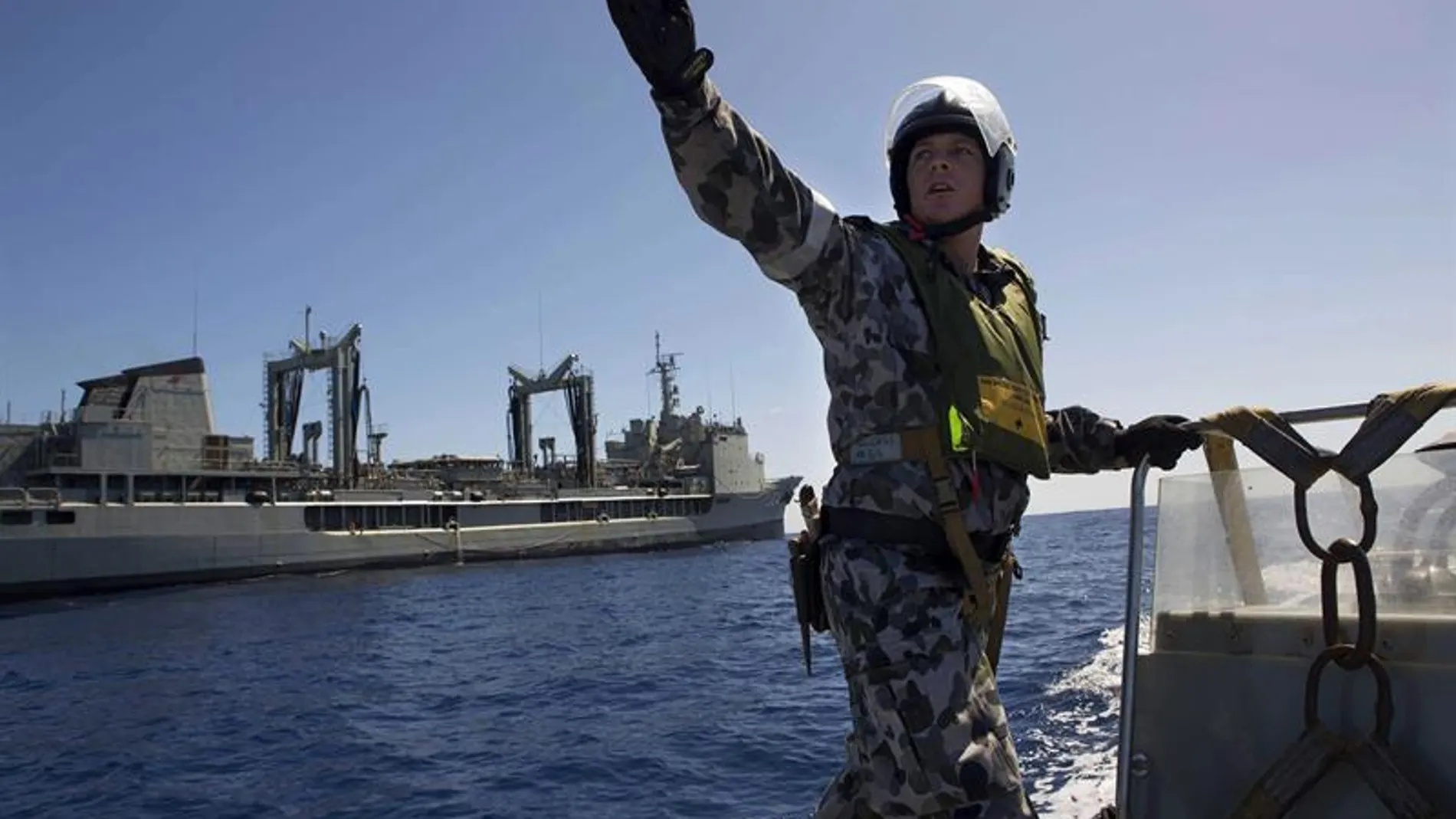 La Policía malasia afirma que no podría conocerse cómo desapareció el aviónLa Policía malasia afirma que no podría conocerse cómo desapareció el avión La Policía malasia afirma que no podría conocerse cómo desapareció el aviónLa Policía malasia afirma que no podría conocerse cómo desapareció el avión