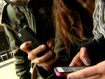 El uso de jóvenes en las redes sociales El uso de jóvenes en las redes sociales