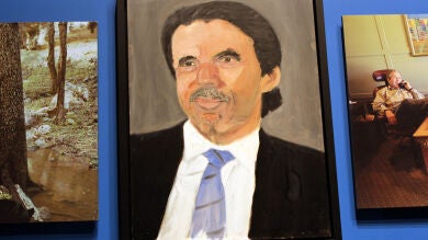 Bush exhibe 30 retratos de varios gobernantes mundiales pintados por él mismo