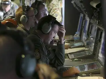 Operadores de un avión de la Fuerza Aérea neozelandesa Operadores de un avión de la Fuerza Aérea neozelandesa