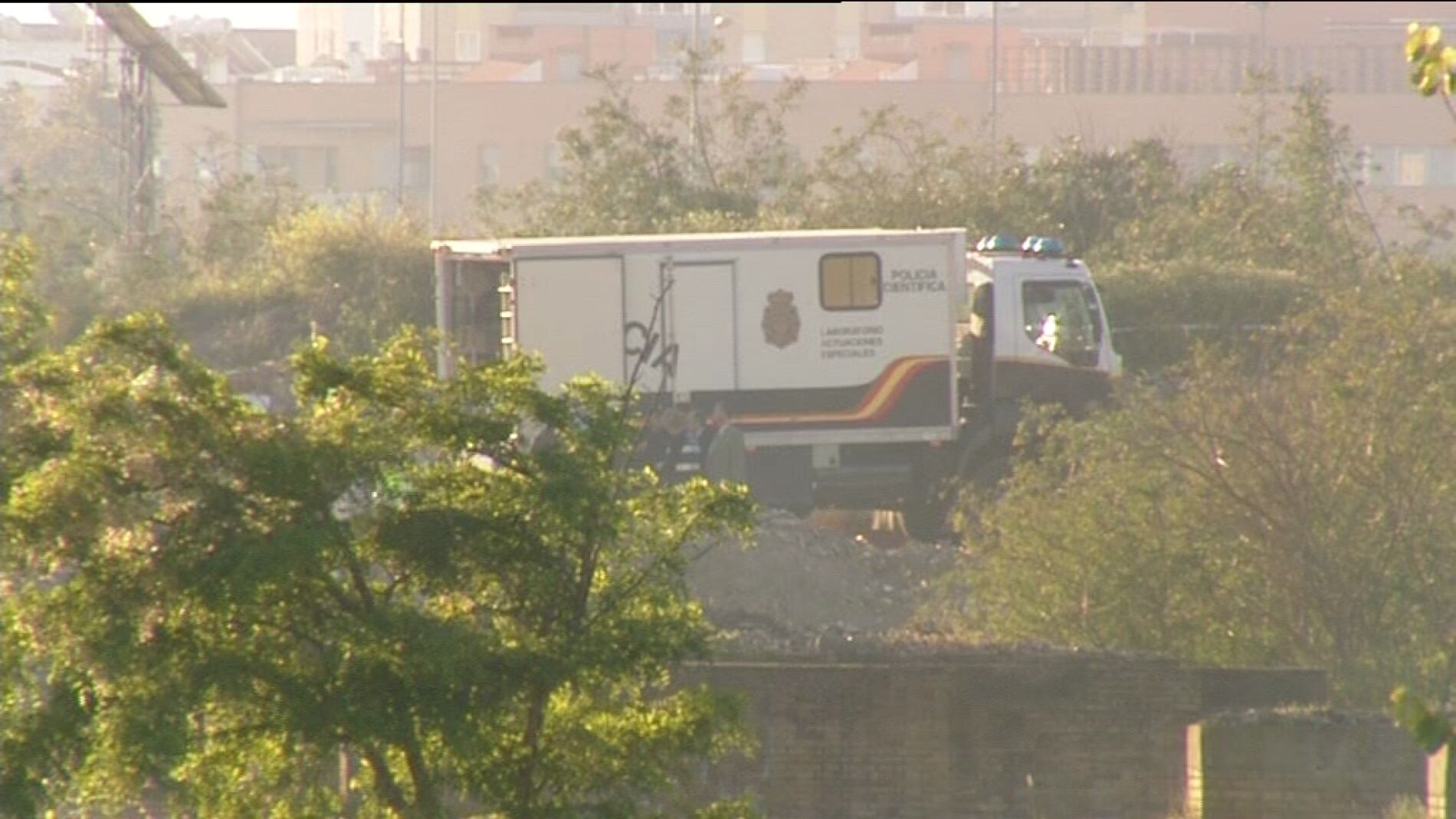 Los primeros incidios determinan que los restos &oacute;seos hallados en la escombrera de Camas son humanos