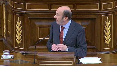 Rubalcaba, en el debate sobre la consulta