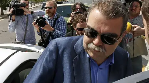 Vicente Soriano sale de los juzgados. Vicente Soriano sale de los juzgados.