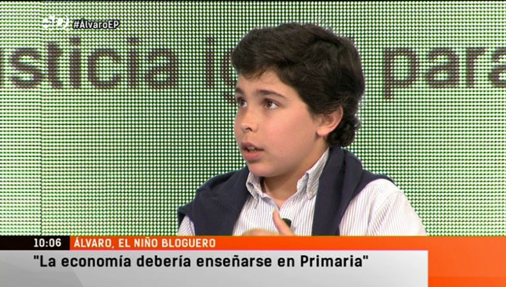 Álvaro, el niño bloguero: "La economía debería enseñarse en primaria" 