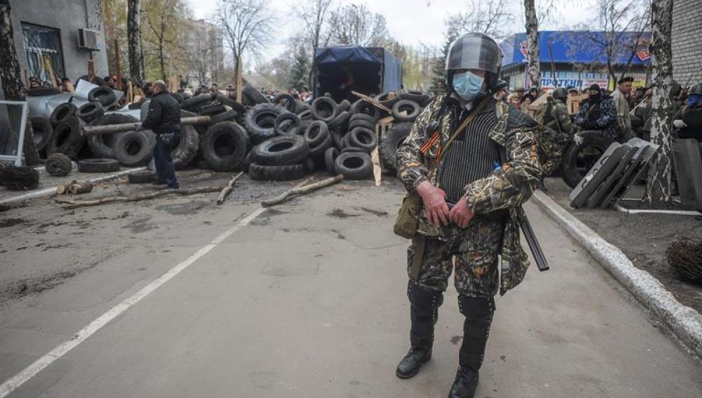 Los prorrusos de Ucrania toman las comisarías